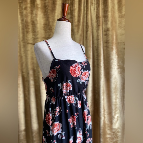 Black Maxi Dress w/ Pink Roses, Soft, Keyhole Back Tie, Ruffle Hem - Picture 3 of 14